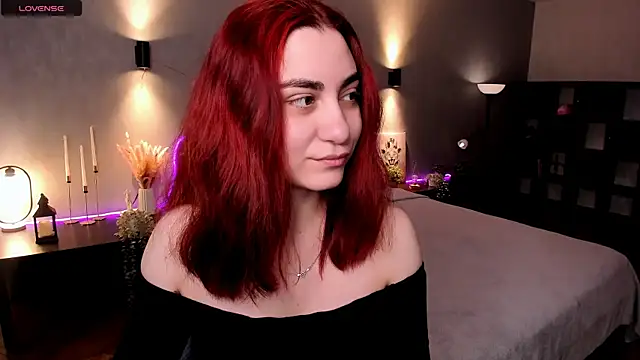 hannacheekss  online show from 04-17-26, 02:03