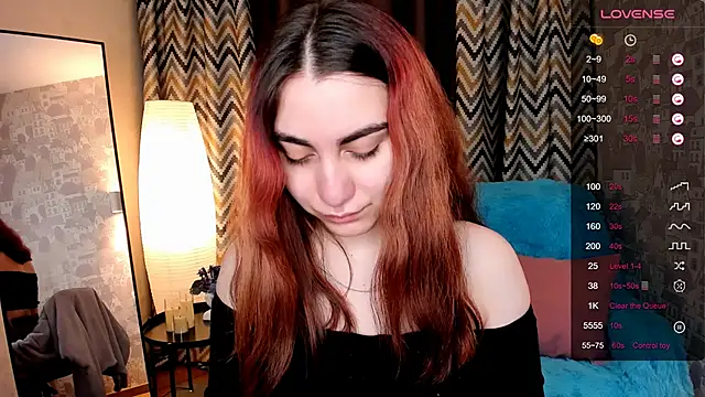 hannacheekss  online show from 11-10-25, 02:05