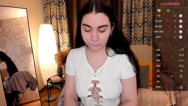 hannacheekss  online show from 03-03-25, 02:11