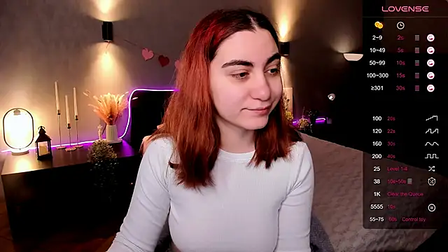 hannacheekss  online show from 02-24-26, 02:01