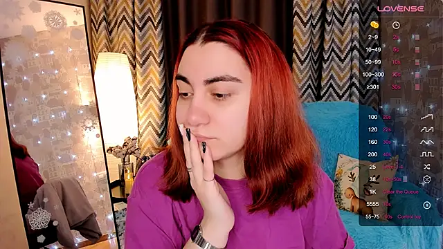 hannacheekss  online show from 12-17-25, 02:05