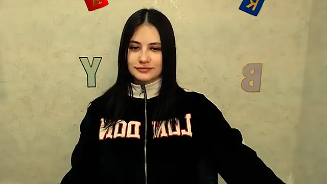 Snapshot of AliceSexyyy_ chatting on 02-13-25, 01:26 AliceSexyyy online show from 02-13-25, 01:26
