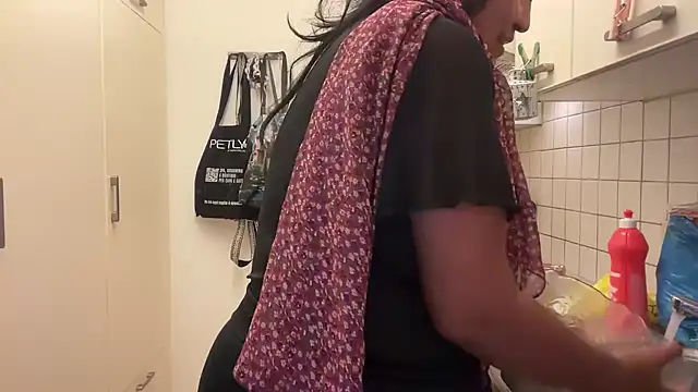 MashaCL online show from 12-19-25, 10:39