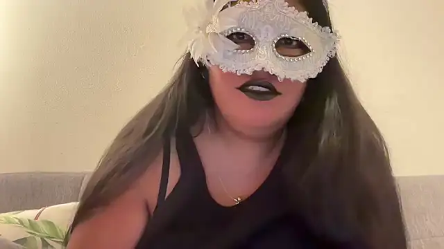 MashaCL online show from 10-29-25, 04:28