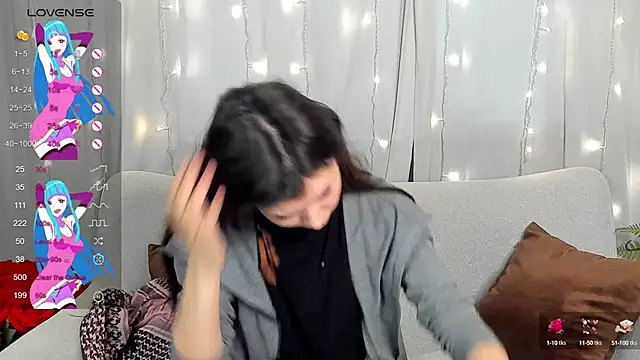 Emily Strikeee online show from 03-18-25, 09:45