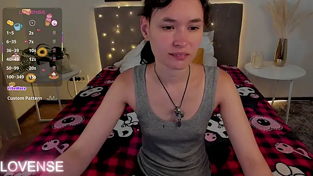 Emily Strikeee online show from 07-20-26, 01:57