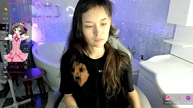 Emily Strikeee online show from 10-29-25, 10:14