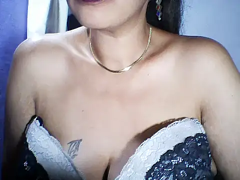 layanah12 online show from 11-02-25, 05:29