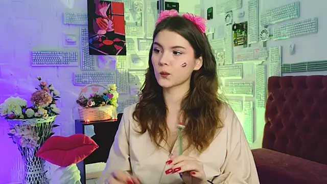 Snapshot of EvaThopson chatting on 02-14-25, 12:14 EvaThopson online show from 02-14-25, 12:14