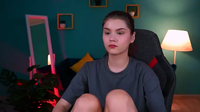 Snapshot of EvaThopson chatting on 01-24-25, 06:14 EvaThopson online show from 01-24-25, 06:14