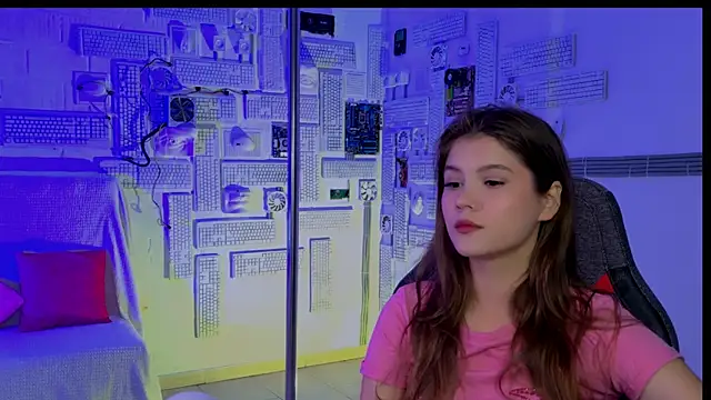 Snapshot of EvaThopson chatting on 10-02-25, 10:40 EvaThopson online show from 10-02-25, 10:40