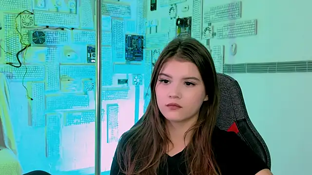 Snapshot of EvaThopson chatting on 09-27-25, 08:09 EvaThopson online show from 09-27-25, 08:09