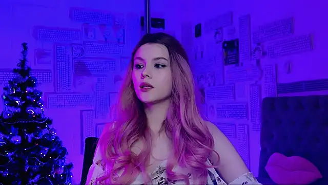 Snapshot of EvaThopson chatting on 01-25-25, 12:16 EvaThopson online show from 01-25-25, 12:16