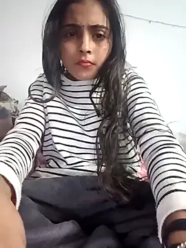 Snapshot of pikubaby chatting on 02-14-25, 06:40 pikubaby online show from 02-14-25, 06:40