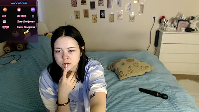 BettyandRich  online show from 10-23-25, 08:46