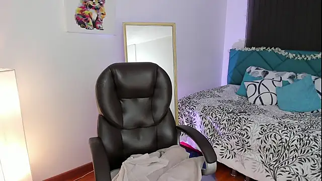 Escarlett Wii online show from 10-09-25, 01:11