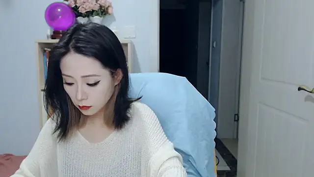 Snapshot of SuSushi728 chatting on 05-23-26, 02:38 SuSushi728 online show from 05-23-26, 02:38