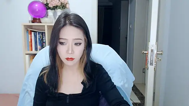Snapshot of SuSushi728 chatting on 05-06-26, 03:05 SuSushi728 online show from 05-06-26, 03:05