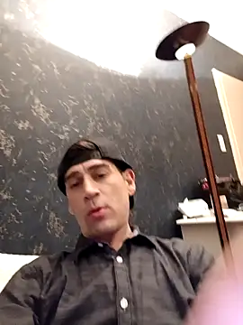 ElyasMatt online show from 01-17-25, 08:55