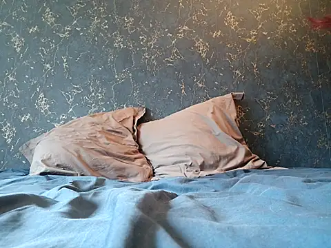 ElyasMatt online show from 11-08-25, 01:03