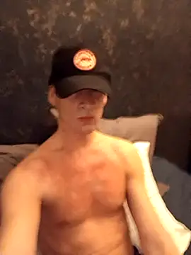 ElyasMatt online show from 02-05-25, 06:59