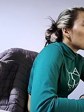 Tefannyy  online show from 12-16-25, 03:38