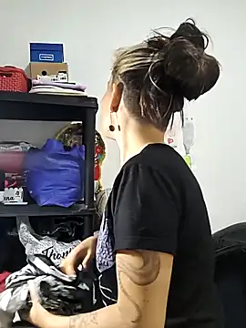 Tefannyy  online show from 04-15-26, 02:10