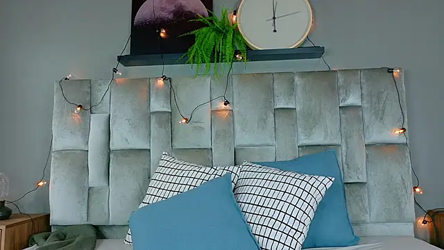 Snapshot of ChanelAdamss_ chatting on 09-19-25, 03:21 ChanelAdamss online show from 09-19-25, 03:21