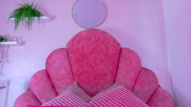 Snapshot of ChanelAdamss_ chatting on 11-21-25, 03:27 ChanelAdamss online show from 11-21-25, 03:27