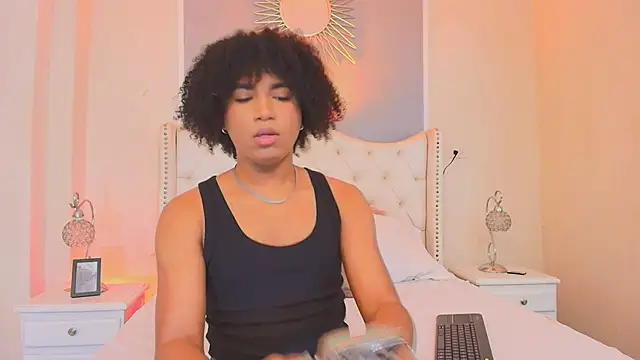 Ambar Collingg online show from 09-26-25, 01:07