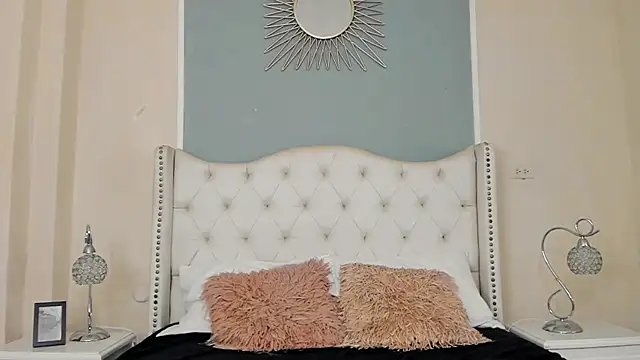 Ambar Collingg online show from 02-20-25, 05:20