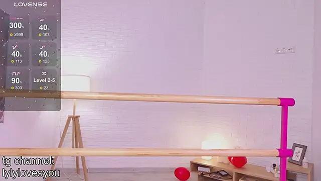 lylylovesyou online show from 02-20-26, 07:21