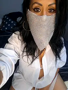 Snapshot of Barby8787 chatting on 10-22-25, 10:36 Barby8787 online show from 10-22-25, 10:36