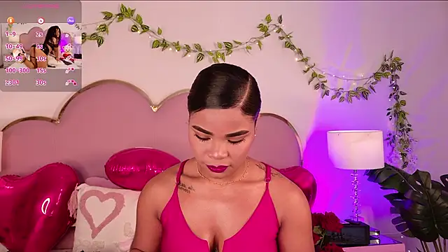 NahiaraReina online show from 02-14-26, 01:33