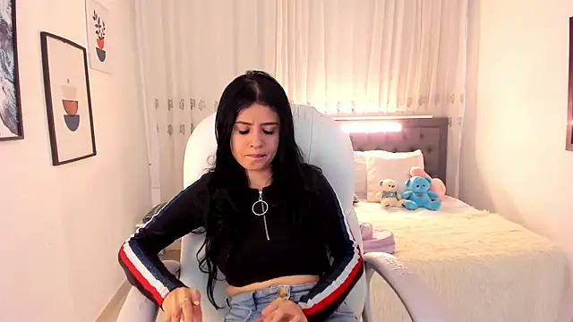 yenny garcia online show from 02-07-26, 01:19