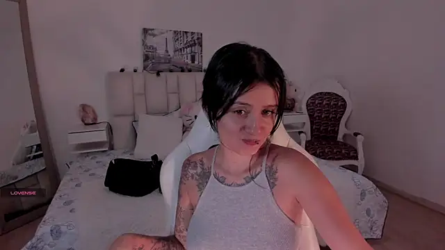 yenny garcia online show from 04-04-26, 06:14