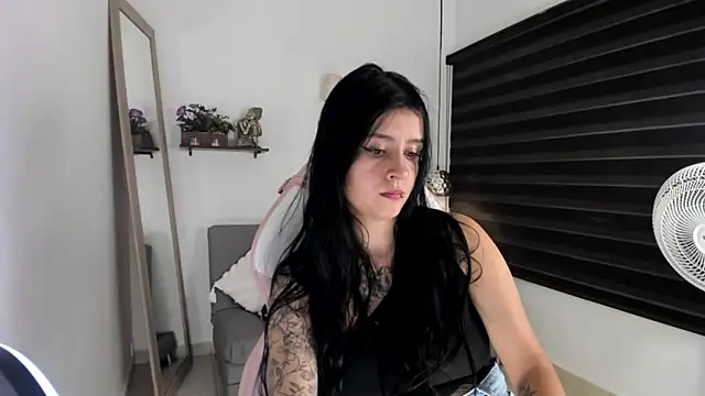 yenny garcia online show from 07-24-26, 07:10
