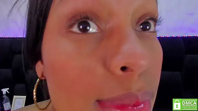 Snapshot of Kaylee_sweet_1 chatting on 03-06-25, 06:52 Kaylee sweet 1 online show from 03-06-25, 06:52