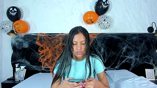 Kaylee sweet 1 online show from 10-24-25, 07:35