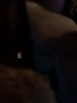 Snapshot of francaFerrariRoma chatting on 10-31-25, 05:59 francaFerrariRoma online show from 10-31-25, 05:59