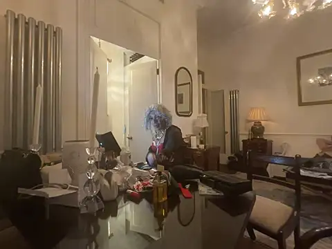 Snapshot of francaFerrariRoma chatting on 03-02-25, 10:02 francaFerrariRoma online show from 03-02-25, 10:02