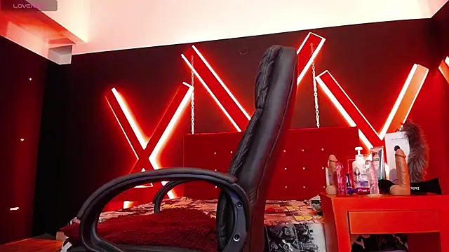 engel devil online show from 10-28-25, 02:49