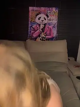 Snapshot of Bellahcha chatting on 03-02-26, 12:33 Bellahcha online show from 03-02-26, 12:33