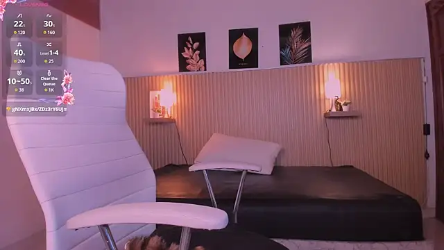 Snapshot of cloe_sirena chatting on 04-30-26, 08:57 cloe sirena online show from 04-30-26, 08:57