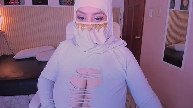 cloe sirena online show from 07-06-26, 02:46