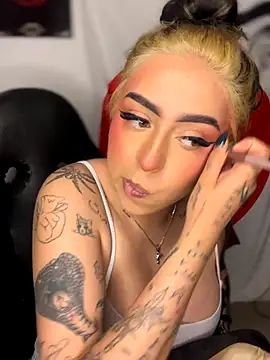 AnnikaMerliahh  online show from 10-29-25, 03:05