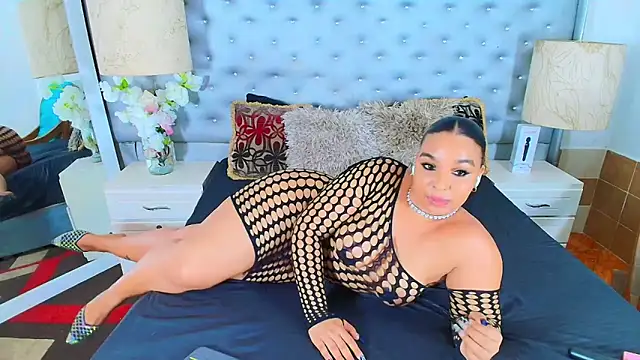 EileenBenzon online show from 03-21-26, 03:19