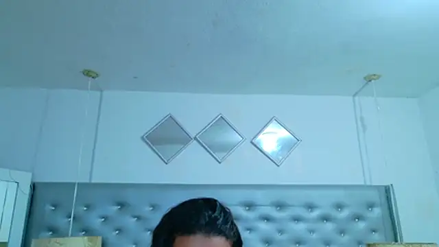 EileenBenzon online show from 04-22-26, 12:34