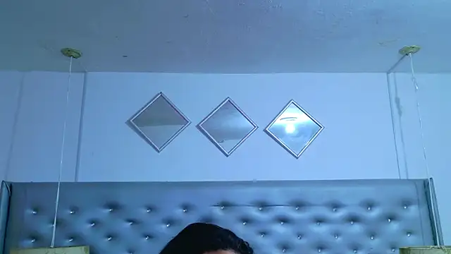 Snapshot of EileenBenzon chatting on 05-21-26, 02:14 EileenBenzon online show from 05-21-26, 02:14