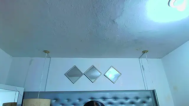 EileenBenzon online show from 03-28-26, 03:35